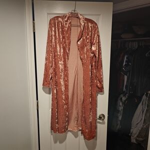 Zara Velvet Robe in Rose Gold